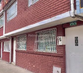 Casa en Venta, Versalles Fontibon