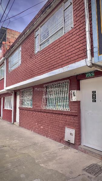 Casa en Venta, Versalles Fontibon