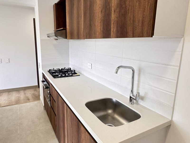 Apartamento de Lujo en Lagos de Torca Suba Conjunto Cerezo